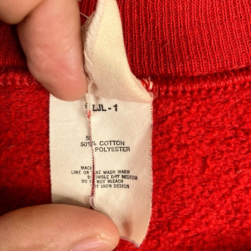 Logo 7 Sweatshirt Mens XL Red Don't Worry Be Happy‎ Vintage Graphic Crewneck